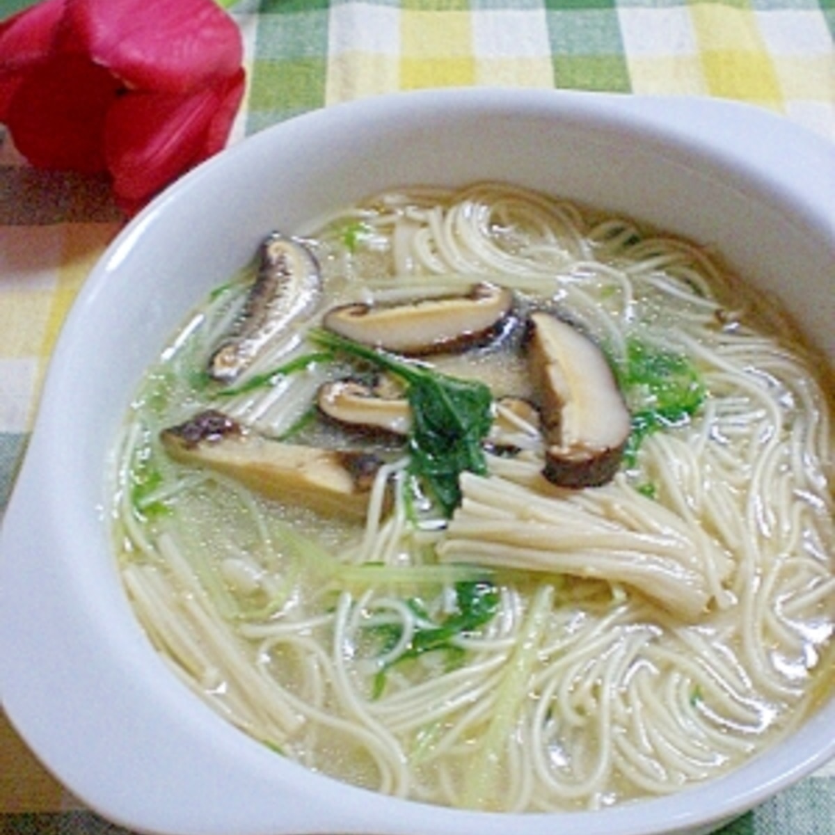ご飯が少し足りない日のs ゚d゚ 中華スープ レシピ 作り方 By ぺるく ろ 楽天レシピ ご飯が少し足りない日のs ゚d゚ 中華スープ レシピ 作り方 By ぺるく ろ 楽天レシピ
